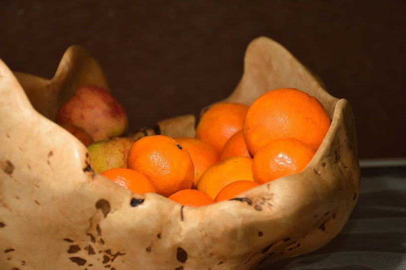 Obst in einer Holzschale von Philipp Klassen