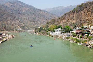 De heilige rivier de Ganges in India van Eye on You