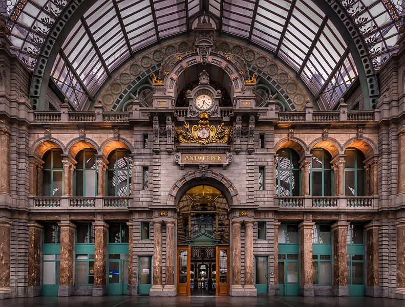 Station Antwerpen Centraal II by Patrick Rodink