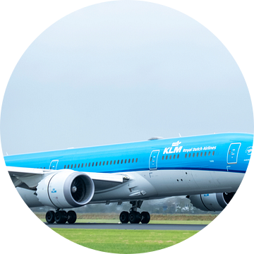 KLM Boeing 787 Dreamliner landt op Schiphol