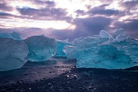 La plage de Diamond Beach près de Jökulsárlón, Islande. Paysage