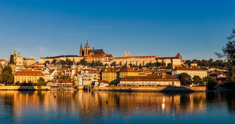 La ligne d'horizon de Prague par Adelheid Smitt