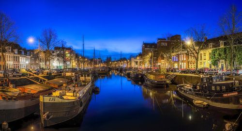 Groningen  - Blauwe uur in Noorderhaven