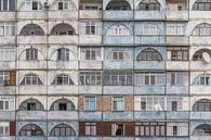 Appartementencomplex in Bisjkek | Kirgistan van Photolovers reisfotografie thumbnail