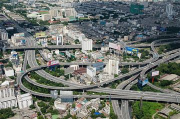 Snelweg knooppunt in Bangkok, Thailand van Maurice Verschuur
