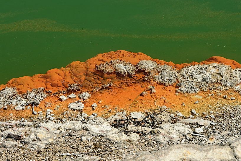 Abstract Geothermal by Renzo de Jonge