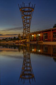 Kempentoren tilburg with reflection