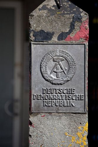 Frontière de la RDA, près du mur de Berlin.