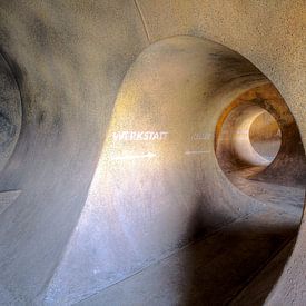 Spirale einer Keller-Passage Urbex-Standort in Deutschland von Twan van den Hombergh