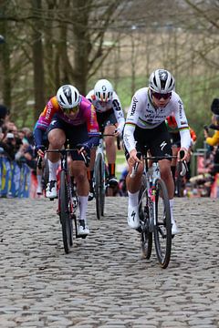 Lotte Kopecky en Lorena Wiebes van FreddyFinn