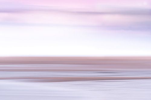 The Sea by Hennie Zeij