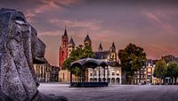 Vrijthof Maastricht tijdens zonsopkomst