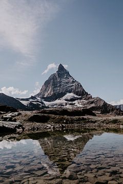 Berg Matterhorn in de Zwitserse bergen. van Jessie Jansen