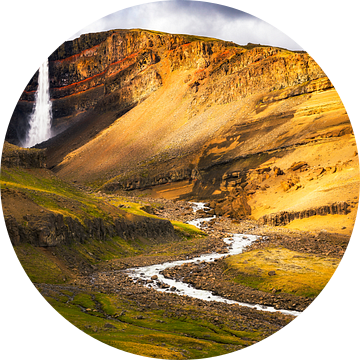 IJslandse watervallen II van Daniela Beyer