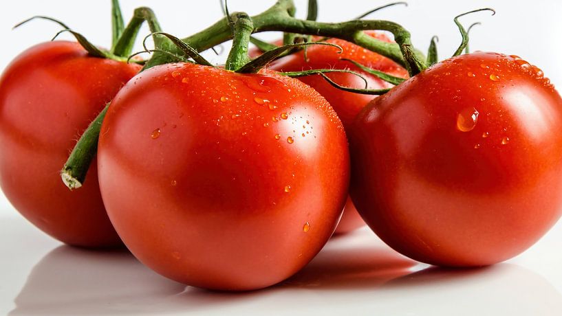 Tomatoes by Dieter Walther