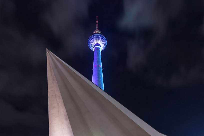 Berlin television tower in blue by Frank Herrmann