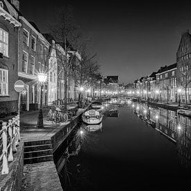 Quiet evening on a Leiden canal (black and white) by Jeroen de Jongh
