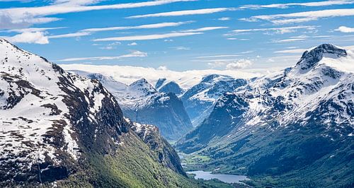 Bergtoppen rondom Nordfjord, Noorwegen