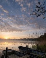Aanlegsteiger met zonsopkomst