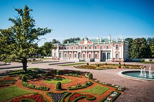 Tallinn - Kadriorg Palace van Alexander Voss
