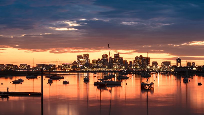 Boston by Hello Pompoyo