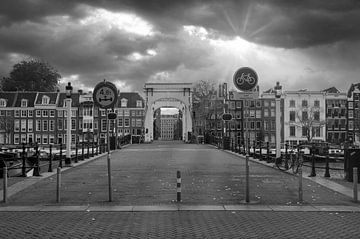 Skinny bridge Amsterdam by Peter Bartelings