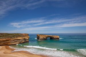 London Arch bij Port Campbell Nationaal Park aan the great ocean road in Victoria, Australia van Tjeerd Kruse