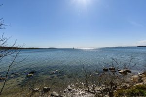 Voilier devant l'île de Vilm, Lauterbach sur l'île de Rügen