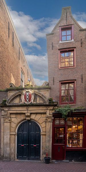 Amsterdam's narrowest house by Peter Bartelings