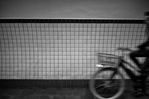 De eenzame fietser op weg naar...