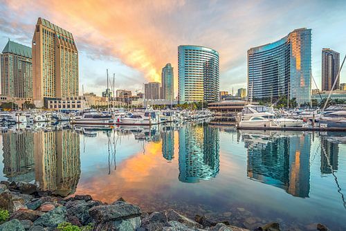 Winterzonsopgang - Skyline Reflections