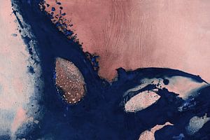 Peinture abstraite bleu marine et rose chair - Minimal Art Print