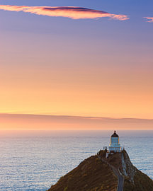 Sunrise at the lighthouse at Nugget Point, New Zealand by Henk Meijer Photography