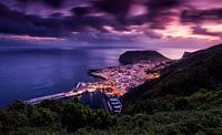 Zonsondergang aan de oceaan, Velas, Sao Jorge, Azoren Portugal