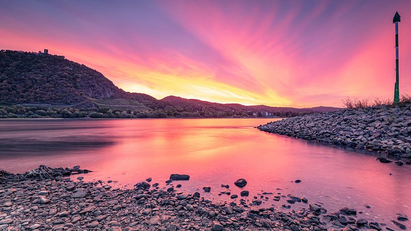 Drachenfels by Jens Unglaube