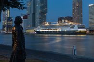 Het cruiseschip MS Rotterdam voor de laatste keer aan de Cruise Port in Rotterdam van MS Fotografie | Marc van der Stelt thumbnail