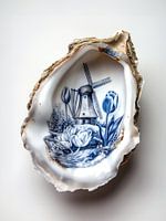 Oyster with Delft blue drawing