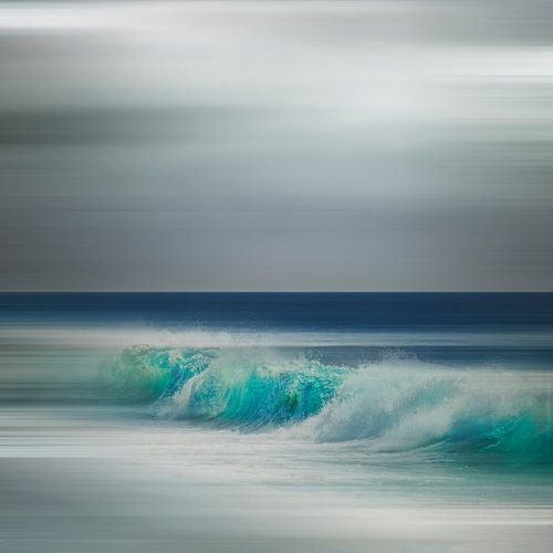 Breaking wave - Abstract seascape