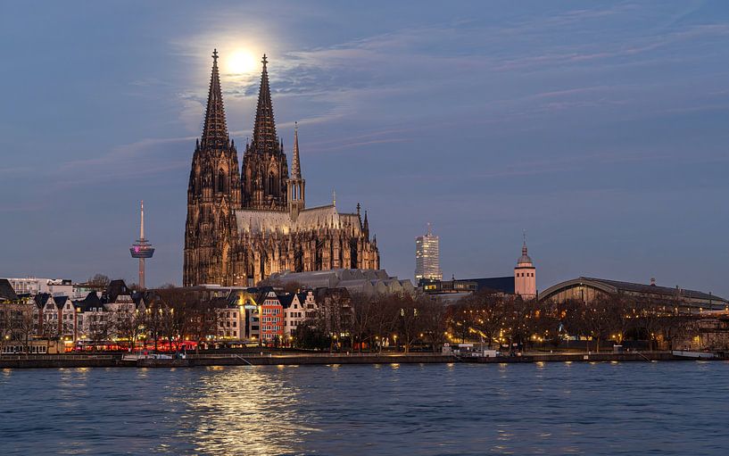 Cologne, Rhineland, North Rhine-Westphalia, Germany by Alexander Ludwig
