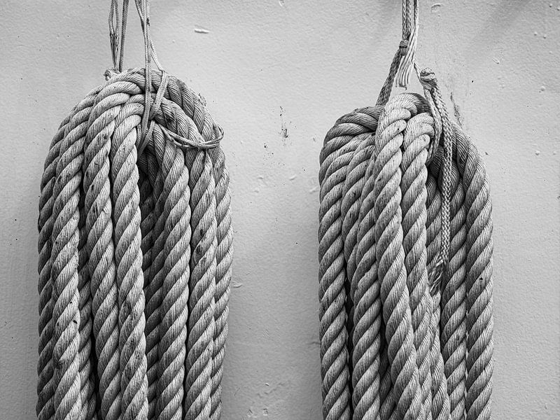 a couple of ropes by Lydia Toerse