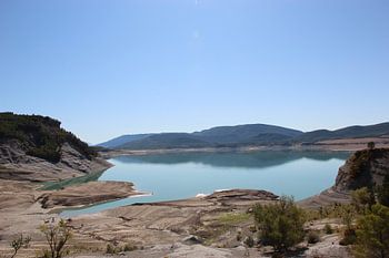Yesa Reservoir (Embalse de Yesa)