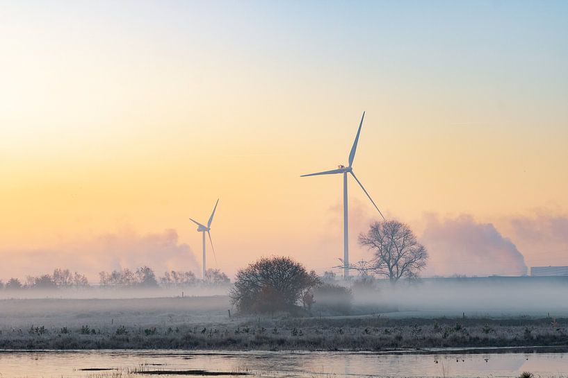 Foggy industrial morning in The Netherlands. by Enrique De Corral