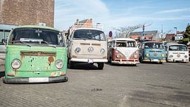 Volkswagen Bug by Ronald De Neve