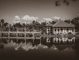 Wasserpalast Ujung von Bianca  Hinnen