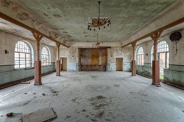 Salle de bal abandonnée sur Gentleman of Decay