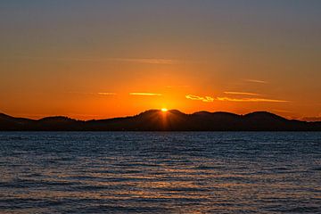 Kroatië : Avondsfeer boven Zadar van Photoart-Naegele