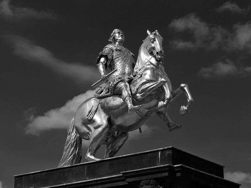 &quot;Golden Horseman&quot; statue in Dresden by Jörg Hausmann