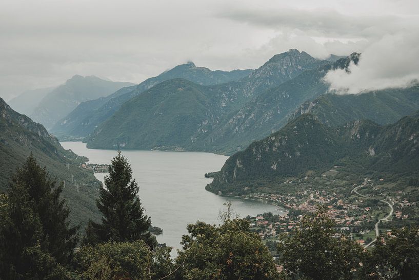 Lago d'Idro van Paulien van der Werf