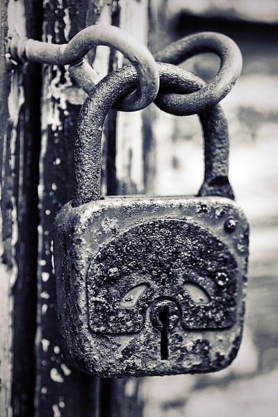 Locked by Bob Bleeker