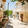 Grieks straatbeeld op Kreta van Laura V